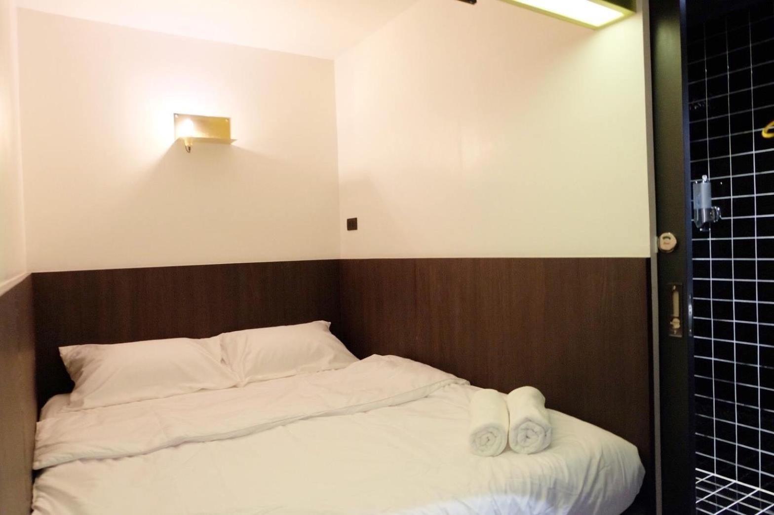 Four Sisters Homestay Bangkok Eksteriør billede