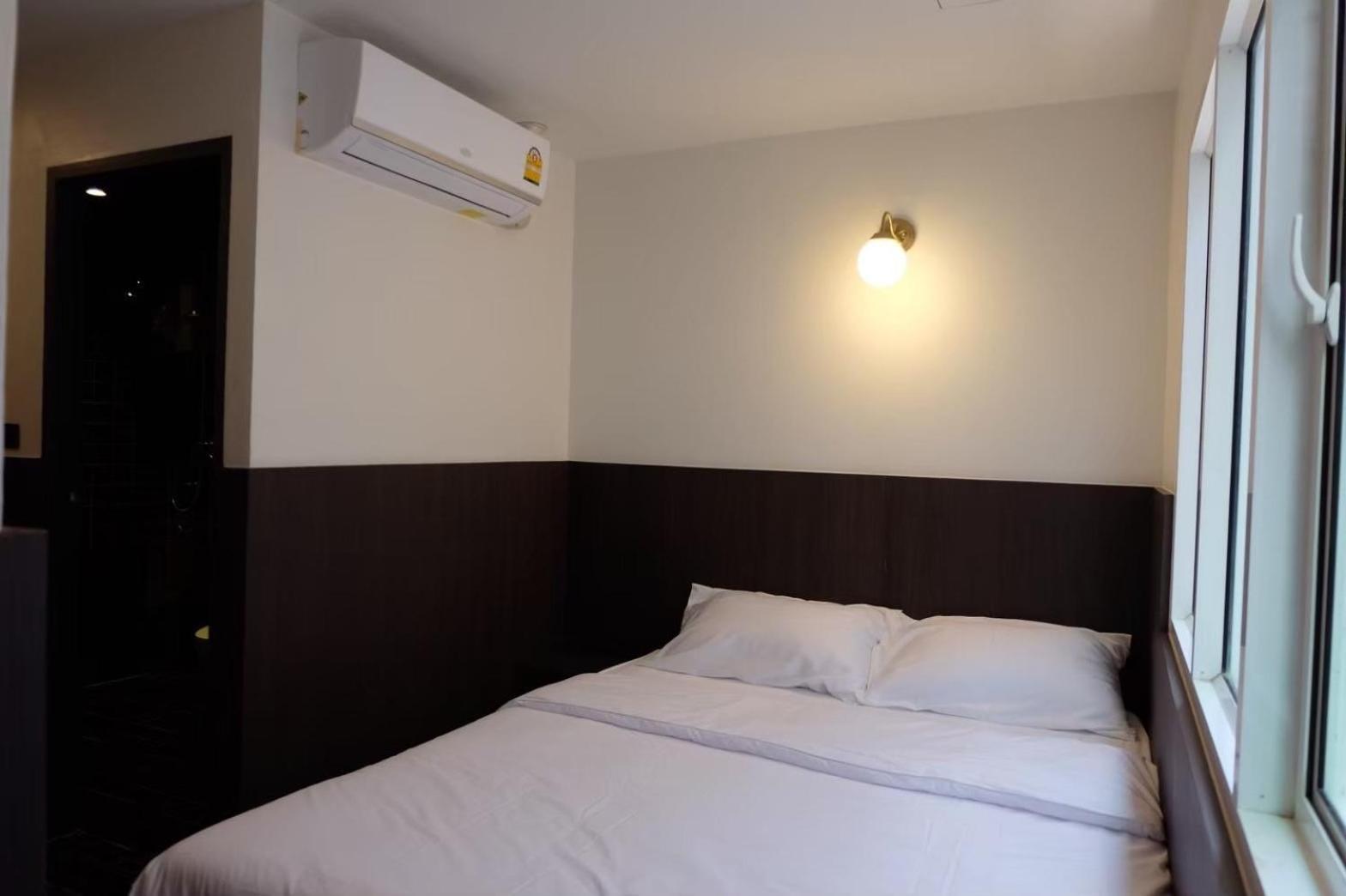 Four Sisters Homestay Bangkok Eksteriør billede