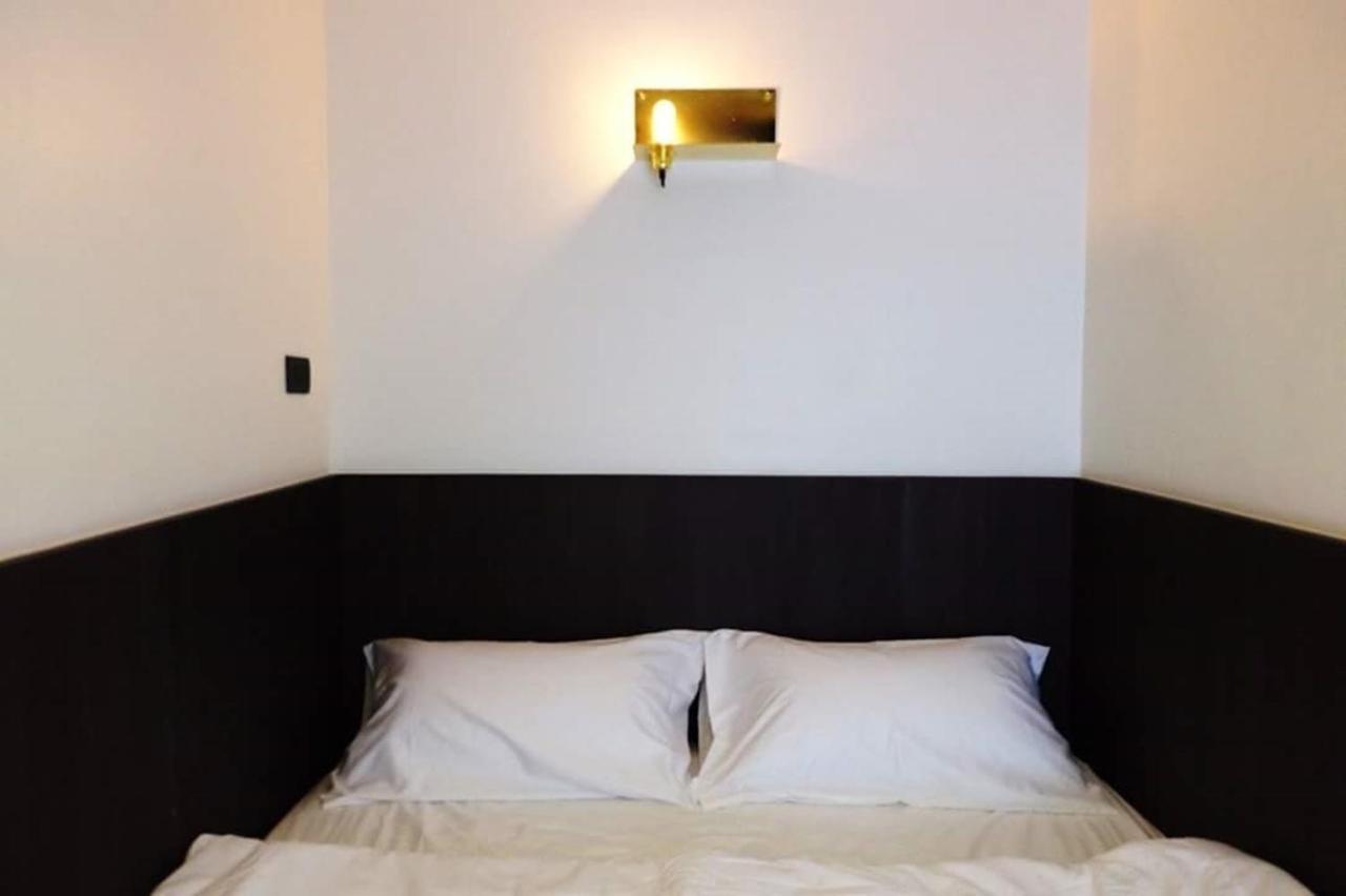 Four Sisters Homestay Bangkok Eksteriør billede
